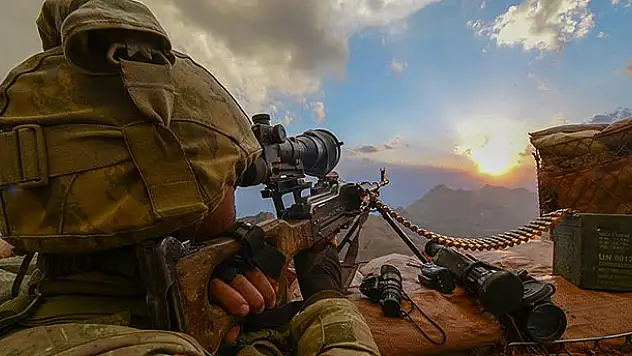 Hakkari'de 5 terörist etkisiz hale getirildi