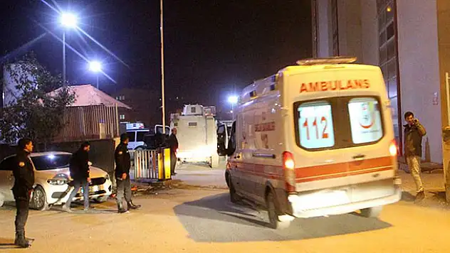 Hakkari'de askeri araç kaza yaptı: 1 şehit, 1 yaralı