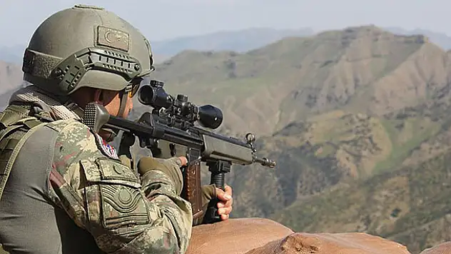 Hakkari'de bir asker şehit oldu