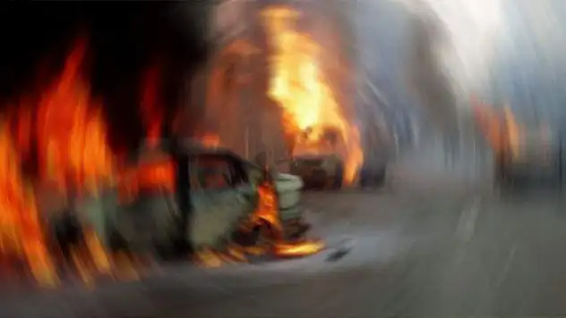 Hakkari'de patlama: Ağır yaralılar var!