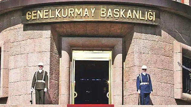 Hakkari'de üs bölgesine terörist saldırısı