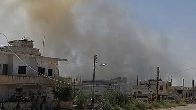 Halep'te varil bombalı saldırı: 12 ölü