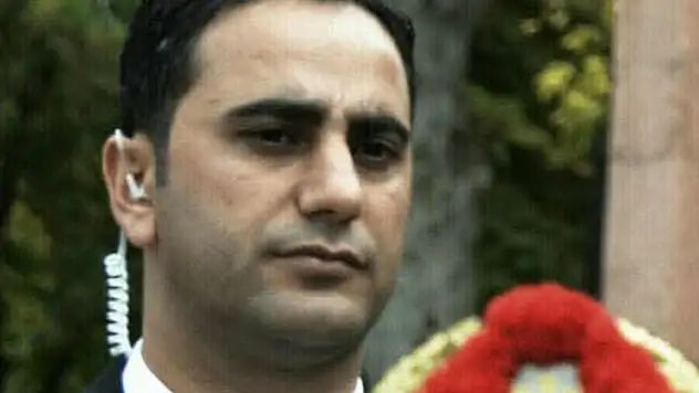 Halı sahada kalp krizi geçiren polis memuru, kurtarılamadı