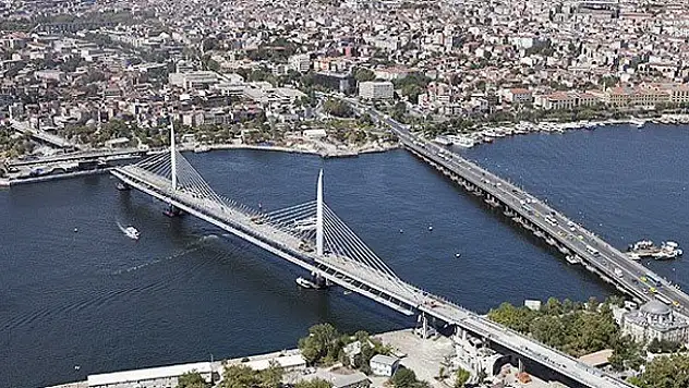 Haliç Köprüsü metrobüs yolu bakıma alınıyor