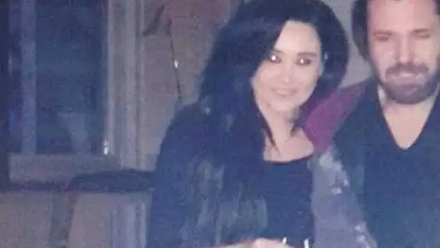 Halil Sezai ile fotoğraf çektiren genç kız konuştu