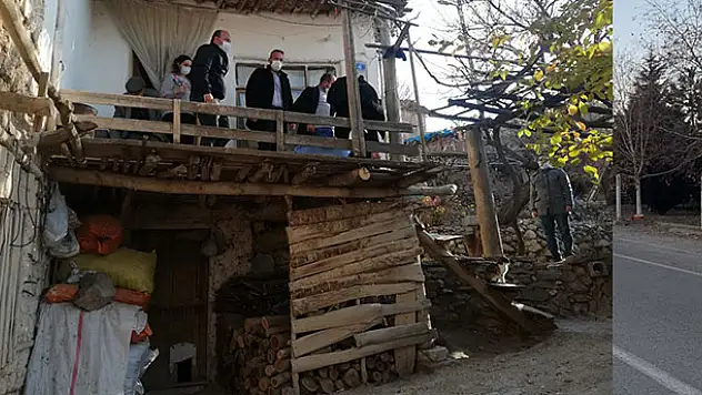 Halkapınar'da Kaymakam ve Belediye Başkanı'ndan sobadan sızan gazdan yaşamını yitiren gençlerin ailelere ziyaret