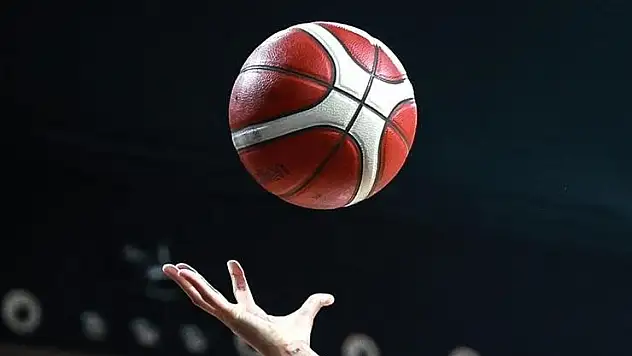 Halkbank Kadınlar Basketbol Süper Ligi'nde derbi heyecanı