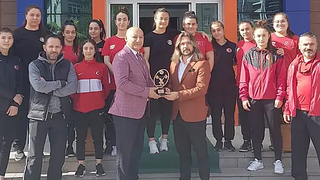 Halter Milli Takımı Konya'da çalışıyor