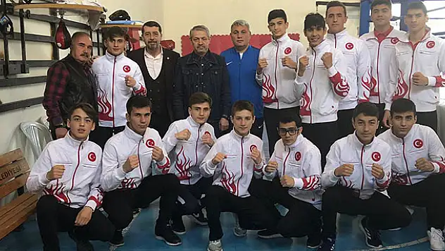 Halterde 11 yılda 267 madalya