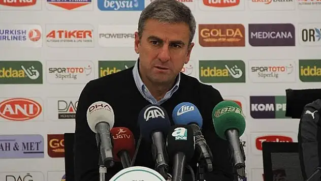 Hamza Hamzaoğlu Bursaspor'da Mağlubiyetle Başladı