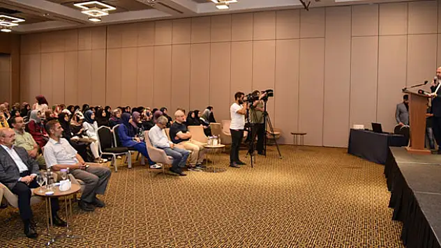 Hanei Saadet'e büyük ilgi