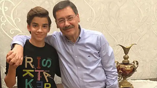 Harflere dikkat… Sosyal medyayı sallayan paylaşım