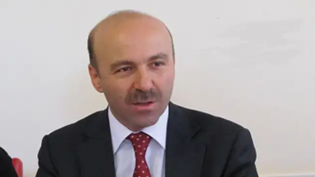 Harun Tüfekçi'nin atama kararnamesi yayınlandı