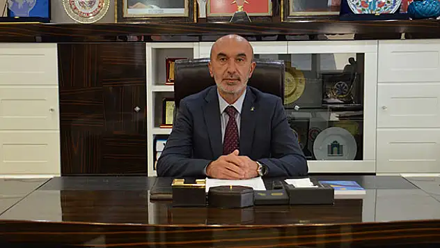 Hasan Angı'dan '23 Nisan' mesajı