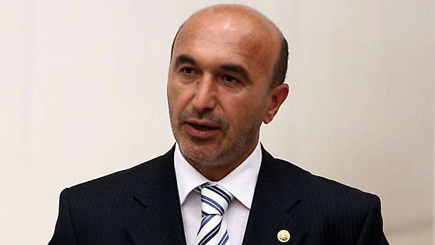 Hasan Angı kimdir?