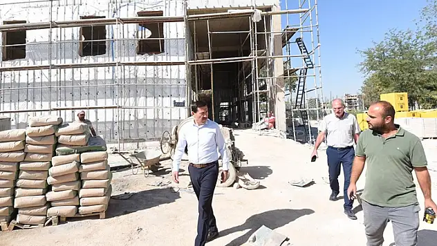 Hasan Kılca, Hoş Kubbe'de incelemelerde bulundu 