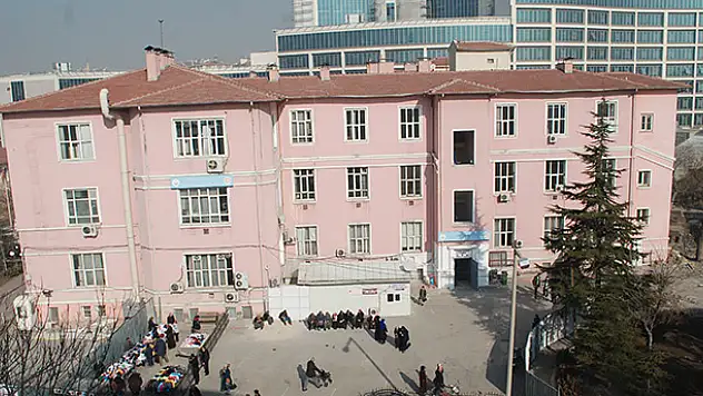 Hastaların çoğu hizmetten habersiz
