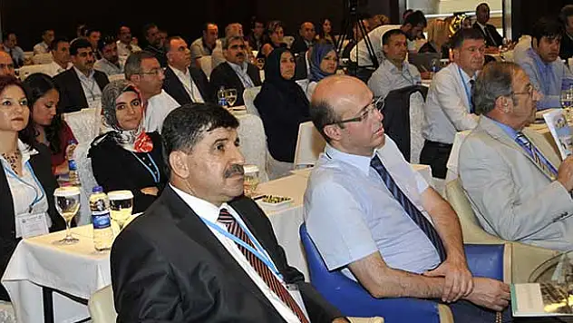 Hastane başmüdürleri Konya'da buluştu