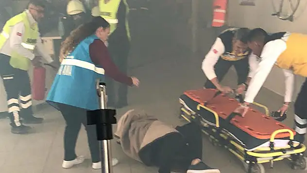 Hastanedeki yangın tatbikatı gerçeğini aratmadı