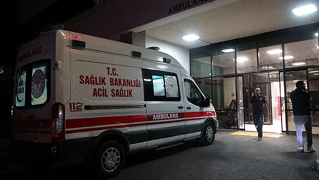 Hastanenin camından atlayan şahıs hayatını kaybetti