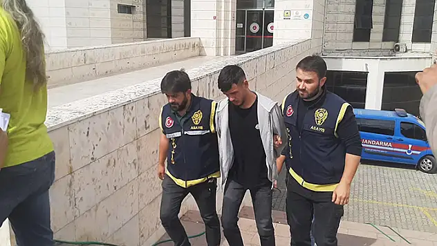Hastanenin ortopedi servisinde tabancayla vurulan hasta öldü, şüpheli tutuklandı
