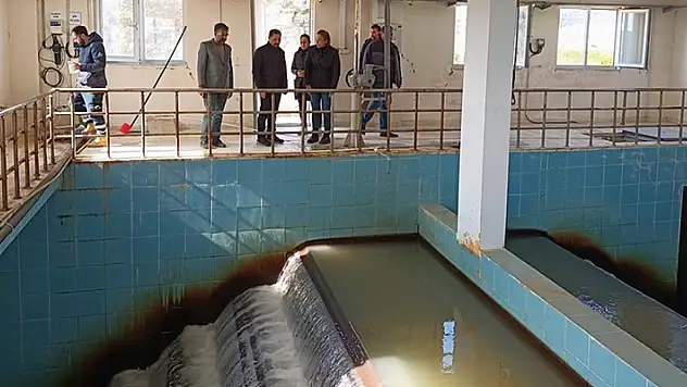 Hatay'da çevre temizliği ve şebeke suyu temini çalışmaları devam ediyor
