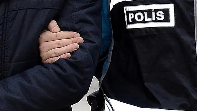 Hatay'da depremde 36 kişinin öldüğü apartmanın mimarı tutuklandı
