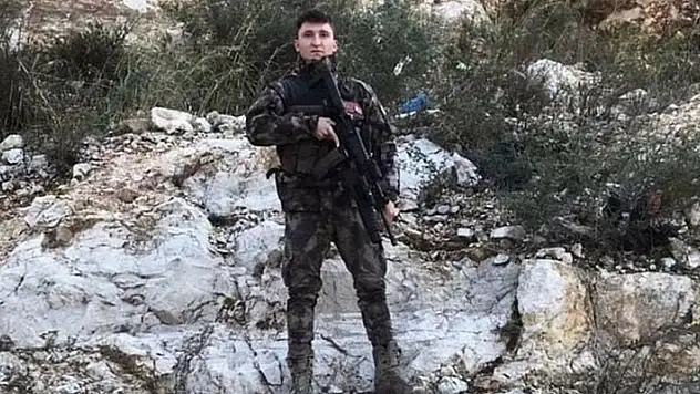 Hatay'da depremde hayatını kaybeden Karamanlı özel harekat polisinden geriye kalanlar