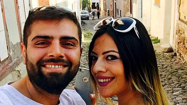 Hatay'da enkazda kalan avukat, eşi ve 12 günlük bebeği hayatını kaybetti

