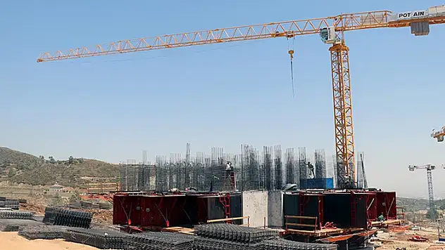 Hatay'da inşasına başlanan 30 bin 749 kalıcı konutta çalışmalar sürüyor
