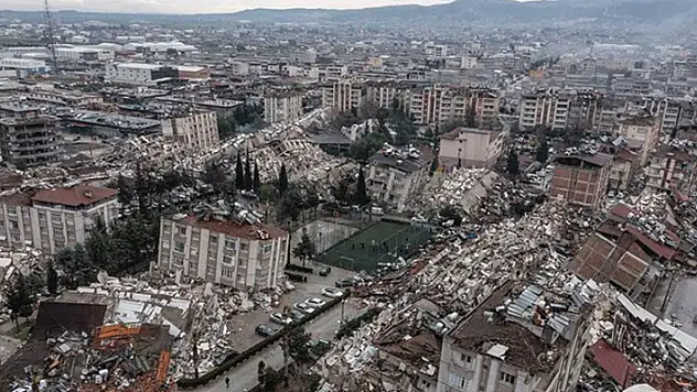 Hatay'daki Rende Sitesi'nde kolonların kesildiği iddiasına takipsizlik veren savcıya inceleme
