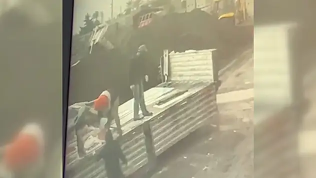 Hatay'da yıldırım düşmesi sonucu bir kişi yaralandı