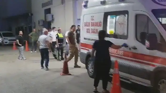 Hatay'da yüksek ateş şüphesiyle hastaneye kaldırılan 2 asker hayatını kaybetti