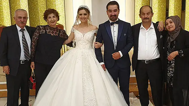 Hatice ve Baha dünya evine girdi