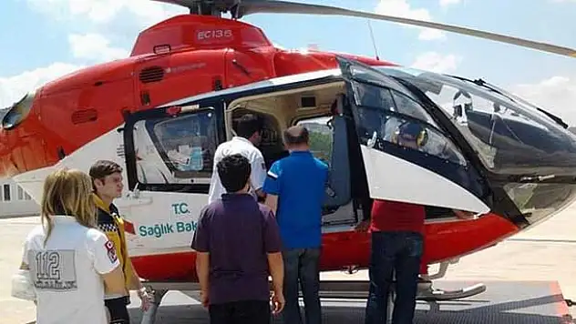 Hava ambulansı 10 günlük bebek için havalandı