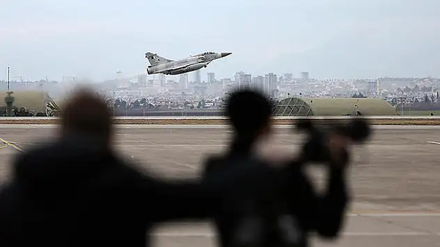 Hava Kuvvetleri Komutanlığına sözleşmeli erbaş ve er alınacak