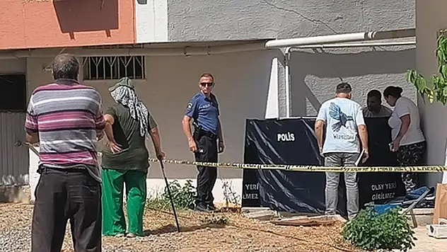 Hayatını kaybeden genci oğlu sandı