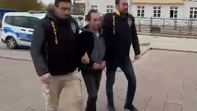 Hayırlı evlat(!) Kaçırıldığı notunu bırakıp istediği 300 bin lira fidyeyi almaya gelince yakalandı

