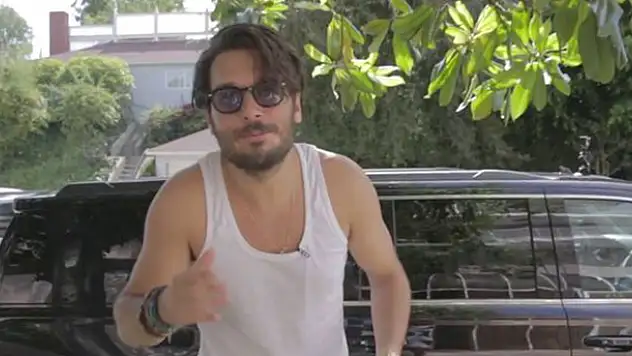 Hayrettin'den Efsane Johnny Depp Şakası