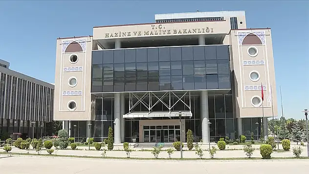 Hazine ve Maliye Bakanlığı, 'Bakan Şimşek'in kişisel faiz beklentisini dile getirdiği' iddiasını yalanladı
