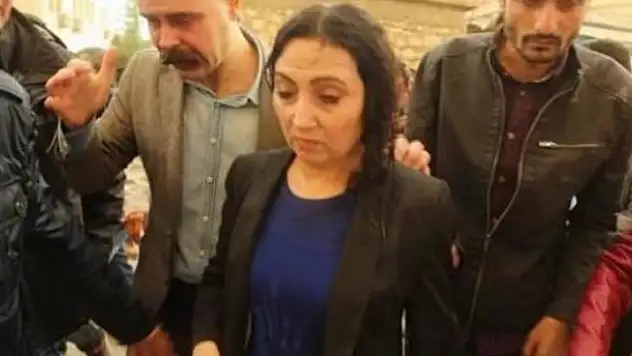 HDP Eş Genel Başkanı Figen Yüksekdağ'a gözaltı