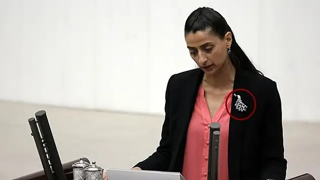 HDP'li vekilin taktığı broşun sırrı ortaya çıktı