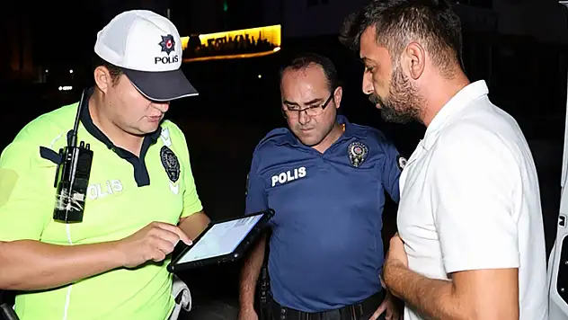 Hem ehliyetsiz hem de alkollü sürücüden 'Terörist miyim?' tepkisi
