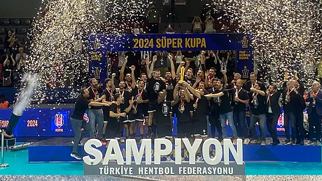 Hentbol Erkekler Süper Kupa şampiyonu Beşiktaş
