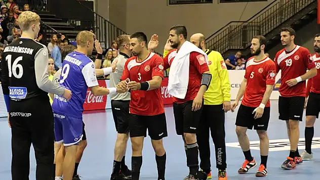 Hentbolda Kosova mesaisi 