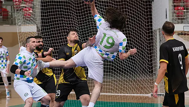 Hentbolda rakip Beykoz