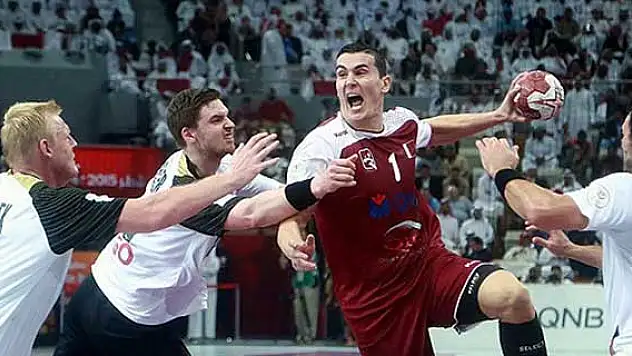Hentbolda tarih yazdı