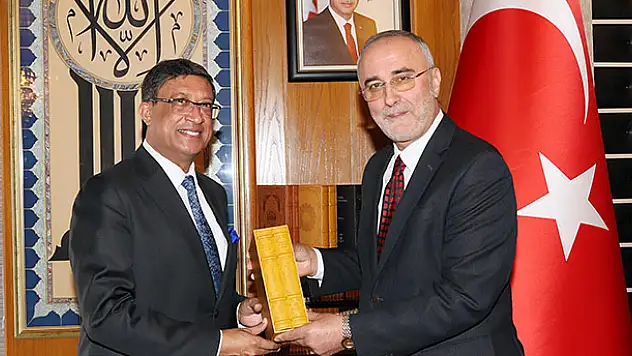 Hindistan Büyükelçisinden Büyükşehir'e Ziyaret