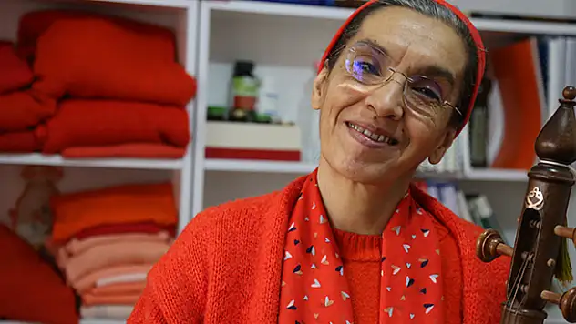 Hint asıllı Arjantinli keşiş, Konya'ya yerleşerek rüyasında gördüğü Mevlana'nın yoluna girdi