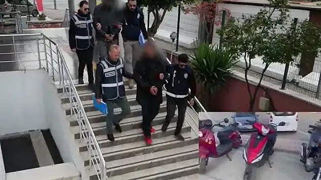 Hırsız, hırsızı yakalattı! Konya'da 1,5 milyon lira değerinde 53 çalıntı motosiklet ele geçirildi

